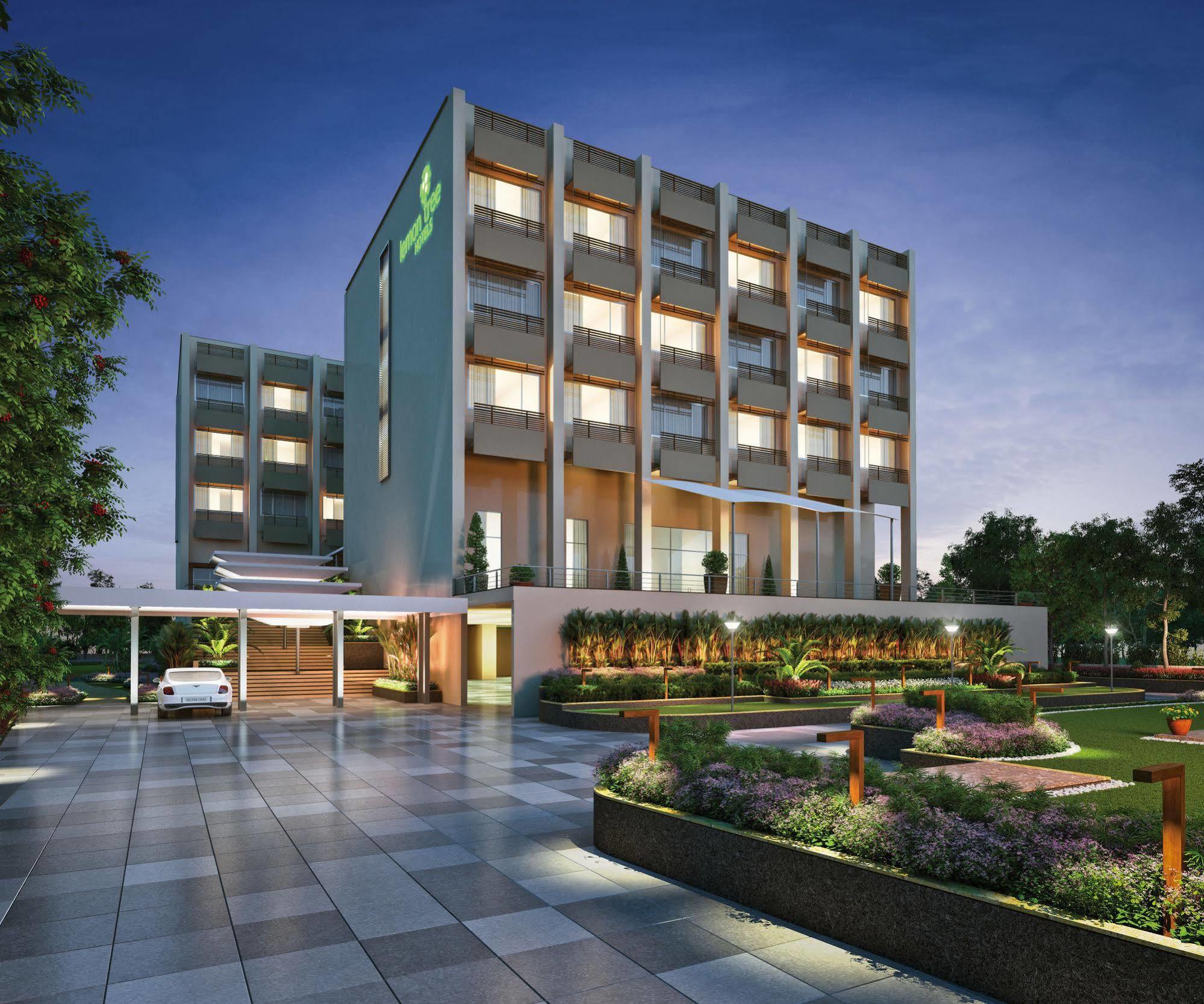 Regenta Central Hestia Dahej Esterno foto